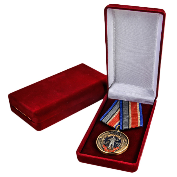 Бархатистый футляр для медалей и орденов на колодке 